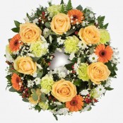 Classic Wreath in Peach & Green.